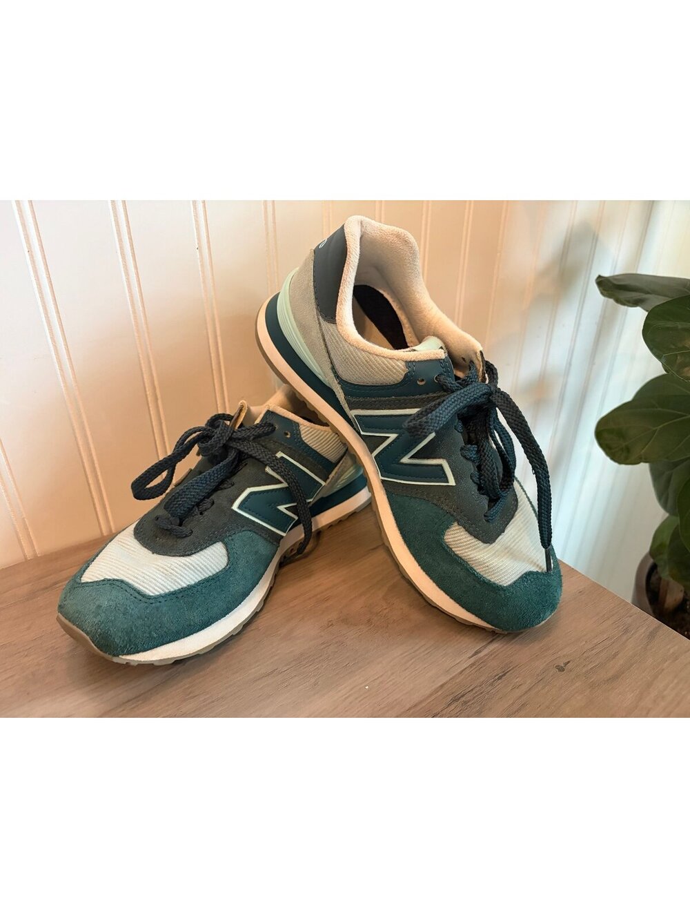New Balance 574 Legacy Green Sneakers Size US 8 CUTE